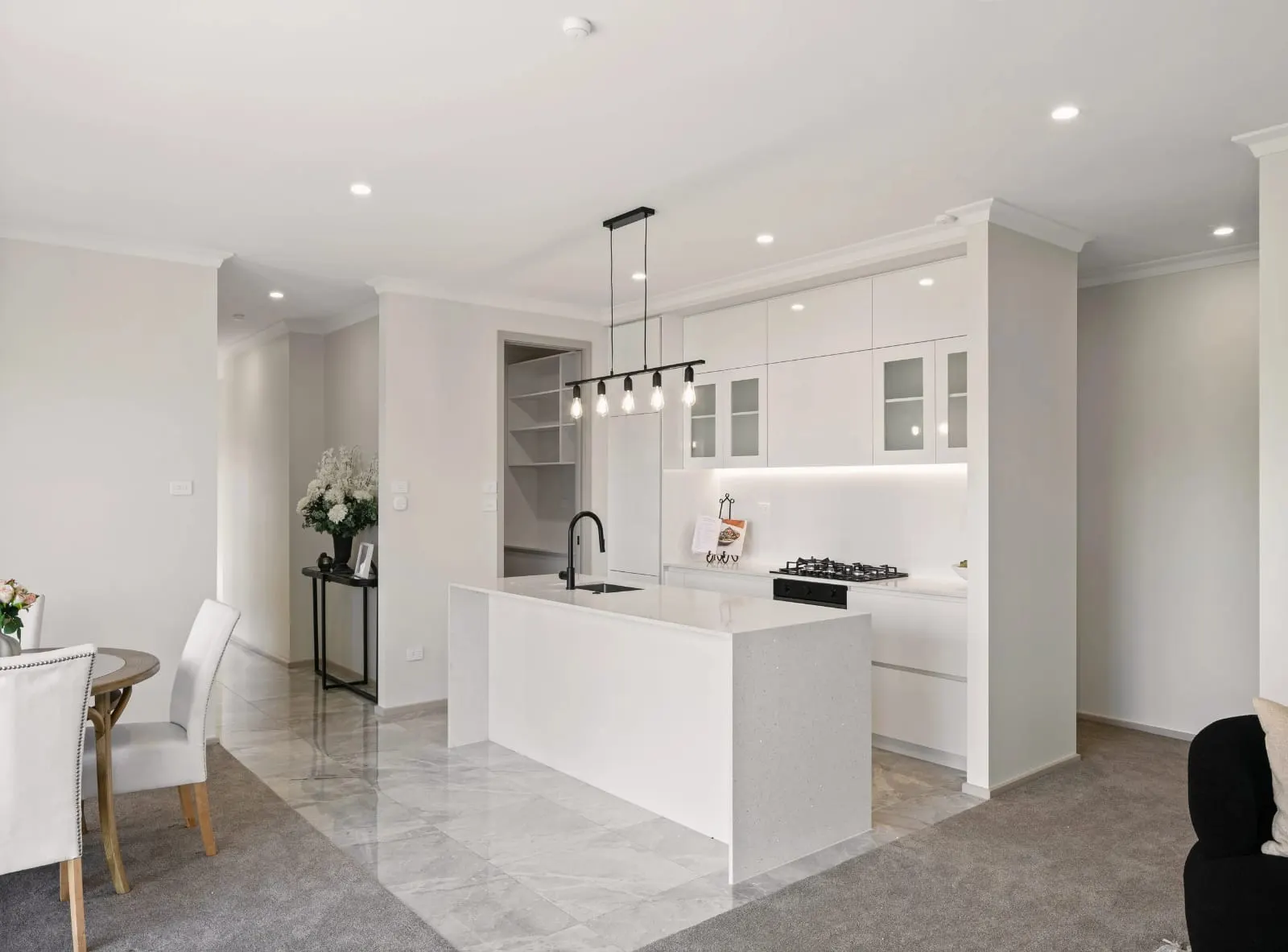Show-Home Kitchen with Butler's Pantry
